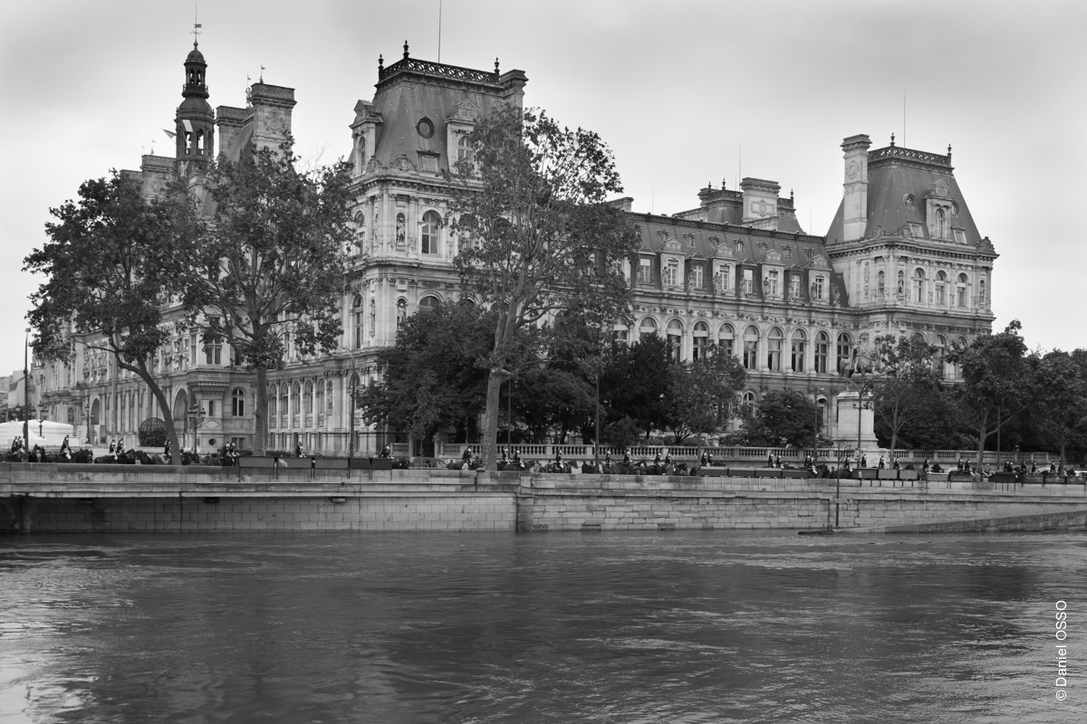 Paris, crue de la Seine - juin 2016 - L'Hôtel de ville.